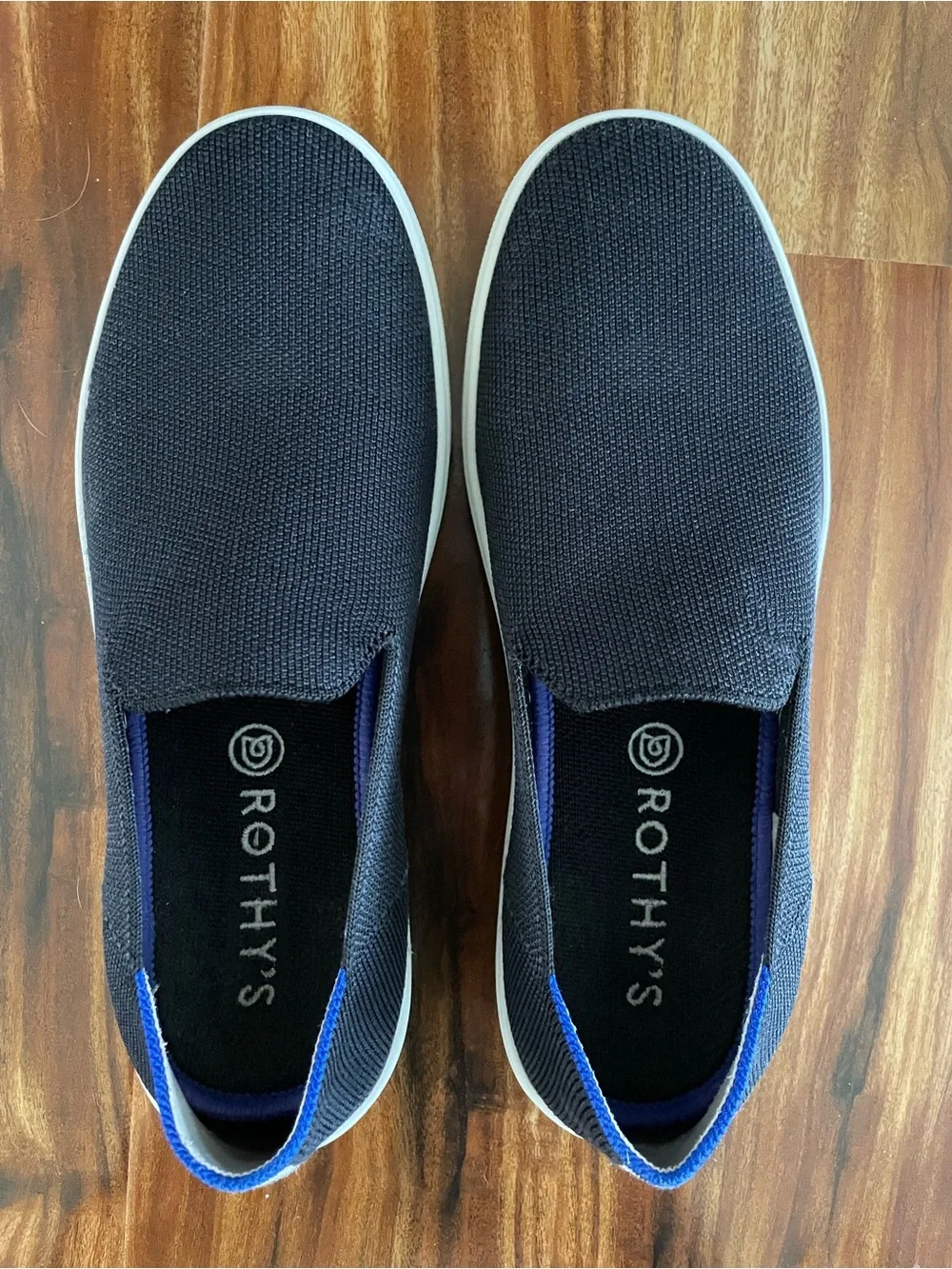 Rothy’s Slip On Sneaker Black size 8.5